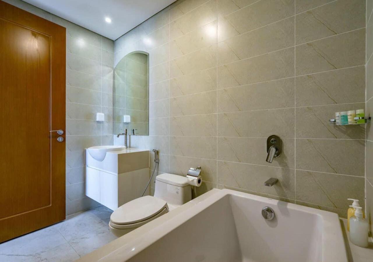 Căn hộ Landmark Plus Central Park Vista *